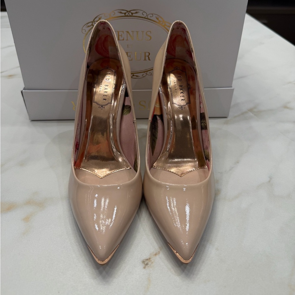 Ted Baker London Nude Heels Size 6.5